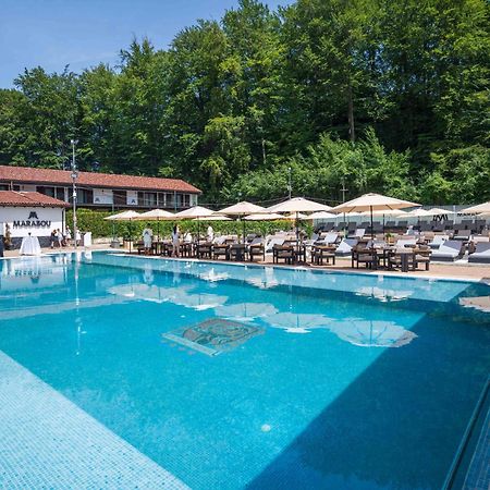 Marabou Resort Braşov Exteriör bild