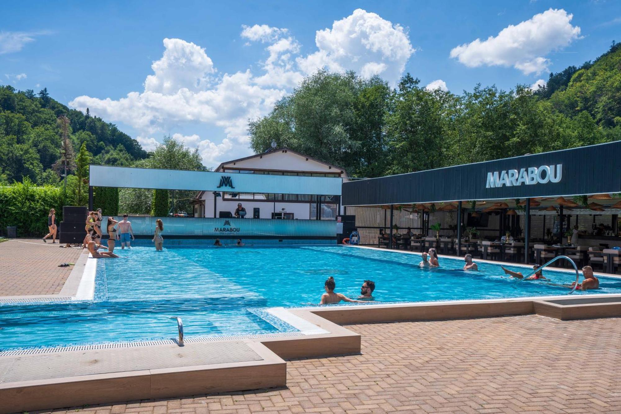 Marabou Resort Braşov Exteriör bild